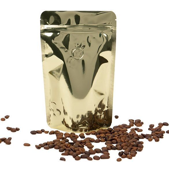 Stand Up Pouches with Valves lock is freshness and scents.